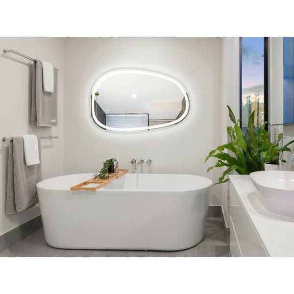 Дзеркало Devit Style 5415080 асиметричне з LED підсвіткою та тачсенсором 800х500 мм 542837 фото